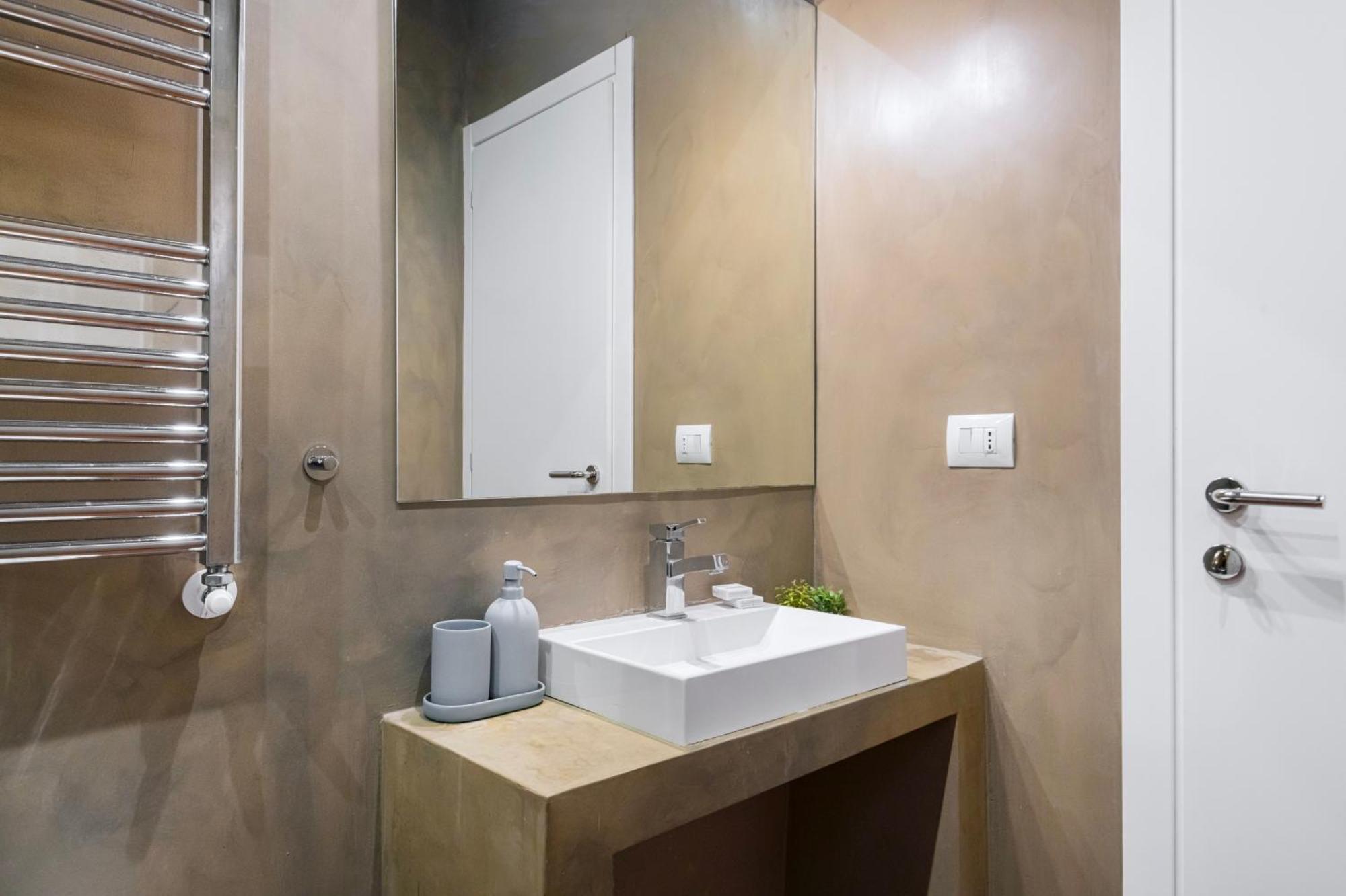 Nice And Cozy Studio In Porta Romana By Easylife Milánó Kültér fotó